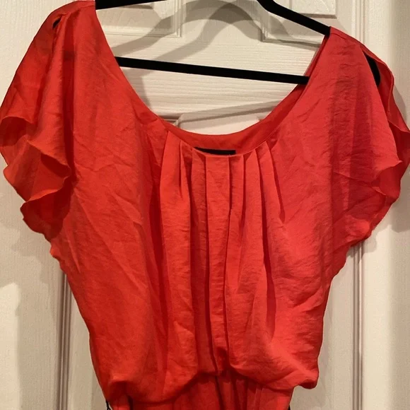 Super Flattering Coral Mini Dress with Black Belt from City Triangles, size M - Picture 3 of 11